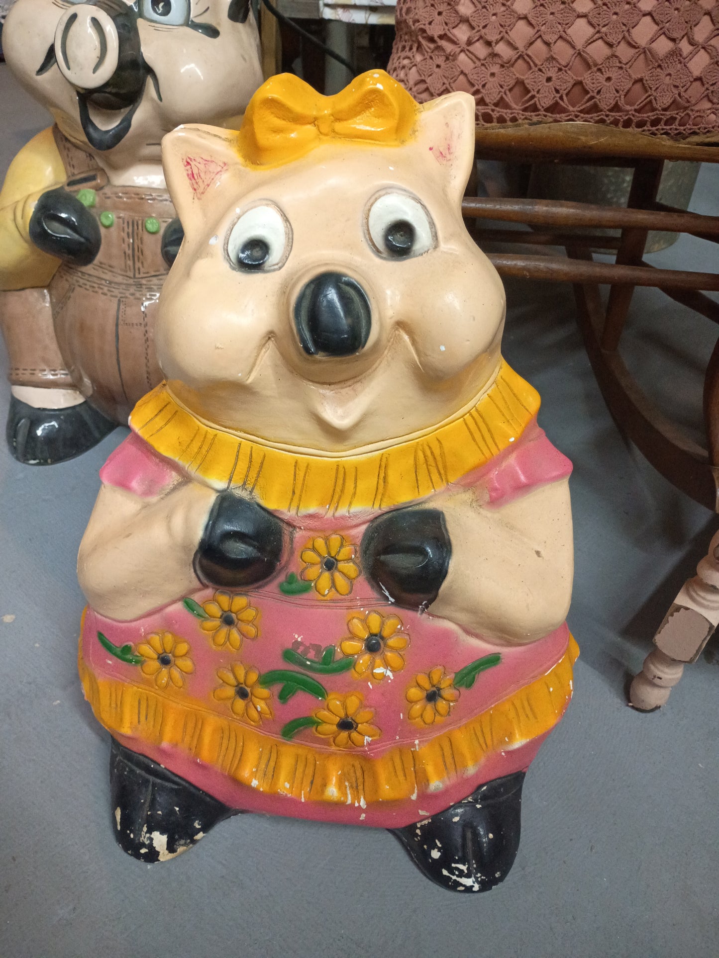 Vintage XL Pig